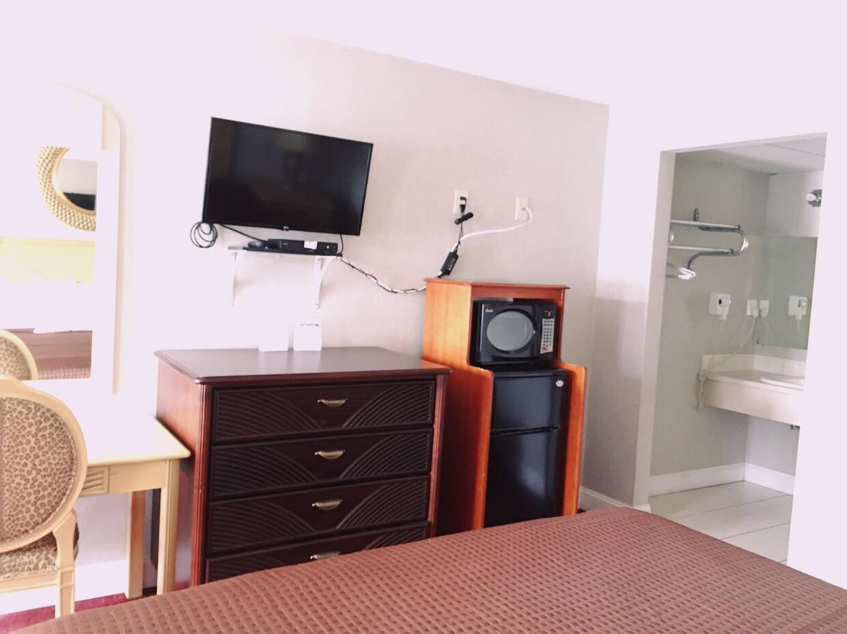 Scottish Inn & Suites Absecon Galloway Bagian luar foto